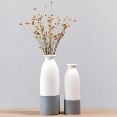 China Vases with ornament ceramic Nordic handmade minimalist ceramic decoration rope vase simple white flower vase for sale