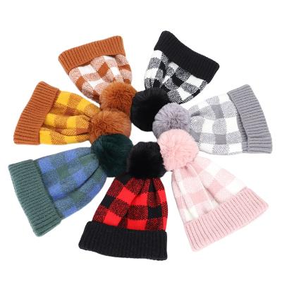 China COMMON hat lady winter plaid knit hat Korean version thickened hearing protection warm wool hat for sale