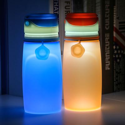 China New Sustainable Private Label Silicone Water Bottle With Led Light, Collapsible Led Water Bottle for sale