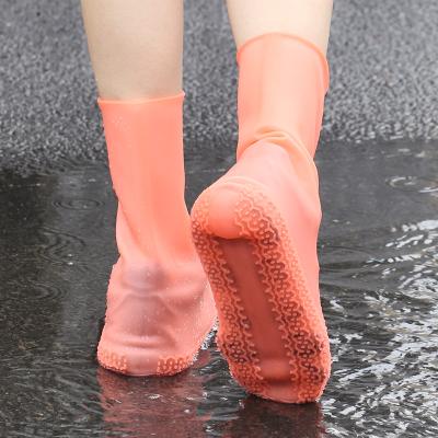 China Water proof\fashion\water proof\fashion comfortable\durable\non-slip\fancy\hot sale reusable waterproof anti slip comfortable\durable\non slip\unisex thickened fancy silicone shoe cover for sale