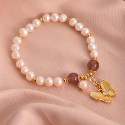 China Vintage Fashion Daily Freshwater Pearl Beaded Strawberry Quartz Beads Butterfly Charms Elegant Female Bracelets BR-015 for sale