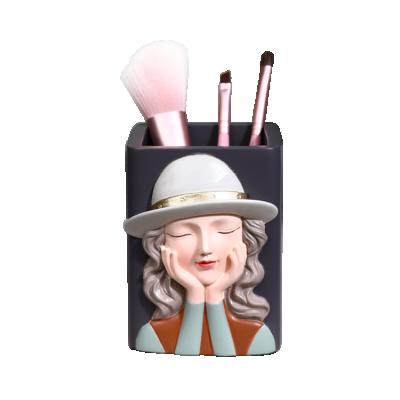 China Fashion Girl Pencil Holder Home Office Novelty Handmade Office Pen Organizer for sale