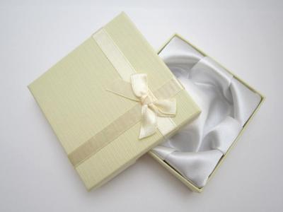 China Fancy Paper Bracelet Box,Gift Paper Box for sale