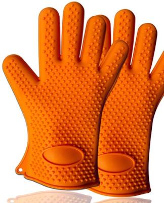 China Hot Sale Eco-friendly Heat Resistant Triangle-shaped Point Silicone Baking Gloves for sale