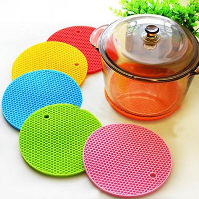 China New Arrivel Food Grade Multipurpose Flexible Silicone Pot Mat Jar Openers for sale