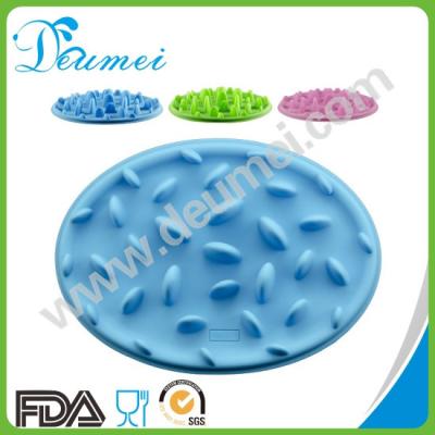 China Food-grade Silicone Interactive Slow Pet Feeder/Non-Skid Dog Cat Slow Eating Feeder Bowl for sale