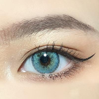 China Cool Lady Natural Topazio Contact Lenses HEMA+NVP Liangguo Color Custom Logo for sale