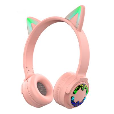 China Hot Selling Cute E-07 Cute Instant Earphone Cat Ear LED Wireless Earphone For Christmas Gift for sale