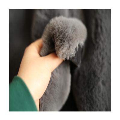 China Luxury Style Fuzzy Faux Fur Throw Blankets Anti-Static Amazon Hot Selling For Winter Dark Gray White Pink Color Custom for sale