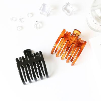 China Hair Decoration Wash hair  Twist Hot Selling Women Hair Accessories Summer practical five teeth Hair Combs Hairgrips for sale