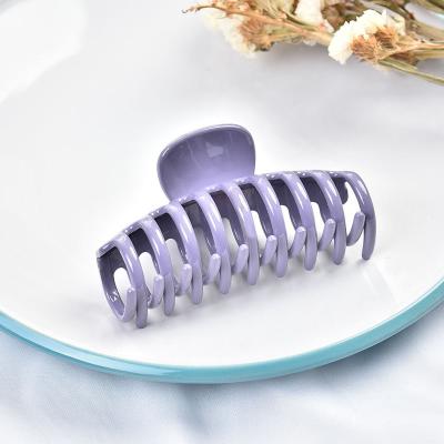 China Hair Decoration Wholesales Assorted Color Big Size Plastic Keel Hair Claw Clips For Women Thin Hair for sale