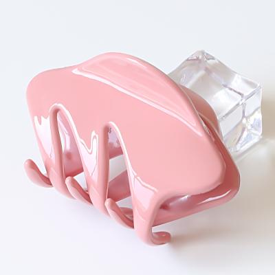 China Hair Decoration Small Girl Hairpin Decorative Solid Color Shark Hair Claw Clips for sale