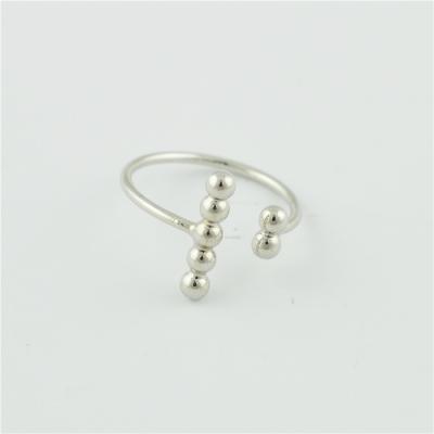 China Simple Design Silver/Gold Ring Designs for Girls Metal Finger Ring with Balls zu verkaufen