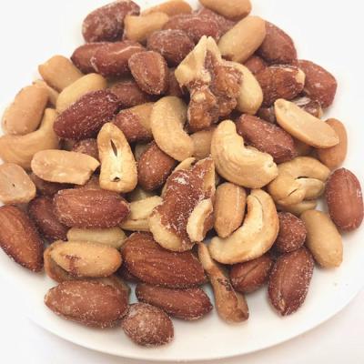 China Nutritious Salted Roasted Almond Nuts , Healthy Crispy Nuts Mix Kids Snacks for sale