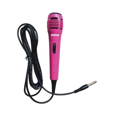 China Good Quality Handheld Microphone Factory Price Customized Karaoke Singing Professional XLR Wired Microphone for sale