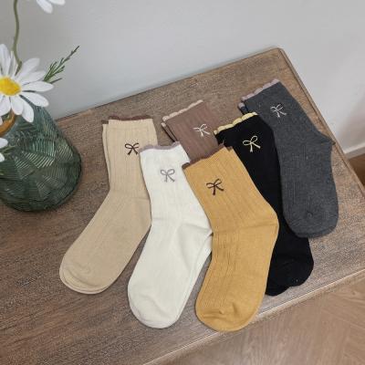 China Breathable Wholesale Korean Embroidery Socks Cute Lace Bowknot Cotton Socks For Women for sale