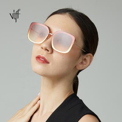 China Unique Designer Ladies Sunglasses VIFF Sunglasses Fashion Big Frame Sun Glasses 2021 Super Classy Metal Frame HM19245 for sale