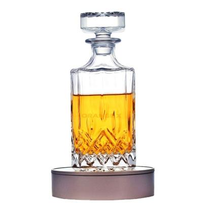 China Classic Customized Hot Sale 5 Pcs Whiskey Decanter Set Whiskey Decanter Crystal for sale