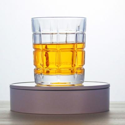 China Hot Selling Crystal Glass Lead Free Amazon Stocked Diamond Lead Free Crystal Cigar Whiskey Glass 310ml Whiskey Glass for sale