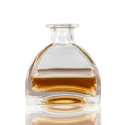 China Factory Packing Classic Square Liqour Bottle 250ml 500ml Boston Glass Bottle Small MOQ Direct Selling for sale