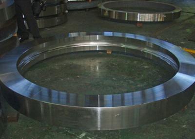 China Anillo de rodadura de acero pesado de las forjas de la construcción, CNC que trabaja a máquina la forja libre en venta