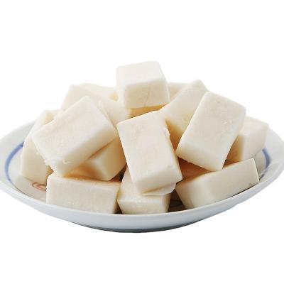 China Natural Chinese Candy Brands Soft Type Coconut Cake Candy Candy And Sweets for sale