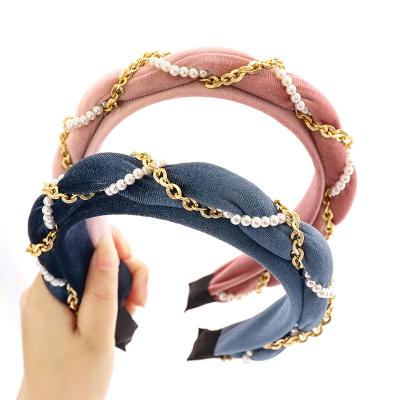 China Designer Oversized Headbands Autumn Winter Velvet Headband European American Braided Chain Bead for sale