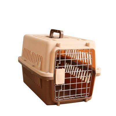 China Breathable Pet Travel and Outdoor Pet Carrier Bag Cat Dog Plastic House Pet Cages Carriers for sale