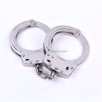 China Professional Double Locking System Chrome-nickel Plated Steel Handcuffs Police Use 2 Keys Double Lock for sale