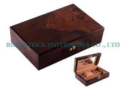 China wooden jewellry Boxes,Jewelry case for sale