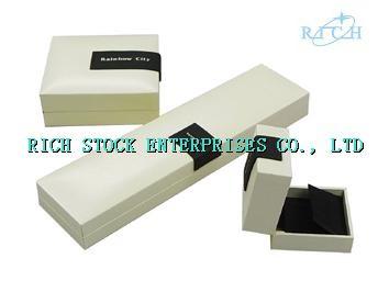 China plastics jewelry box/plastic jewelry case for sale