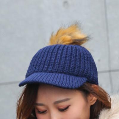 China COMMON Knitted Duck Tongue Ball Beanie Baseball Hat for sale