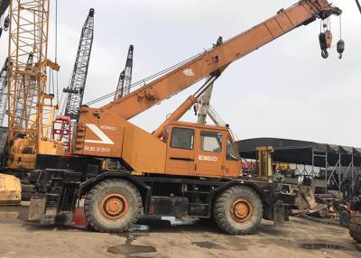 China De Kranen van de Kobelco25t Tweede Hand, de Ruwe Terrein Gebruikte Mobiele Kraan van Kobelco Te koop