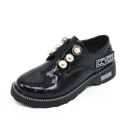 China New Flat Boys Leather Shoes British Style School Performance Kids Wedding Party Shoes Kids Moccasins White Black Casual Shoes for sale