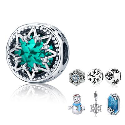 China 925 Sterling Silver Trendy Snowflake Charm Beads For Bracelet DIY Christmas Gift Women Jewelry for sale