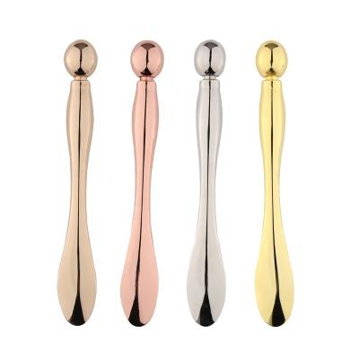 China Durable Luxury Mix Metal Mini Makeup Cream Makeup Clean and Firm Spoon Face Eye Massager Scraper for sale