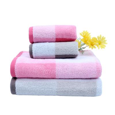 China Hot Selling Towels Child Safe Bath Set American Luxury Hotel 100% Cotton Bath Towel Set For Hotel And Home for sale