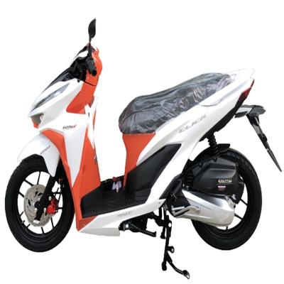 China Dual Throttle 5l 85km/H Moped Motor Scooters 4 Stroke 150cc Digital Odometer LED Headlight for sale