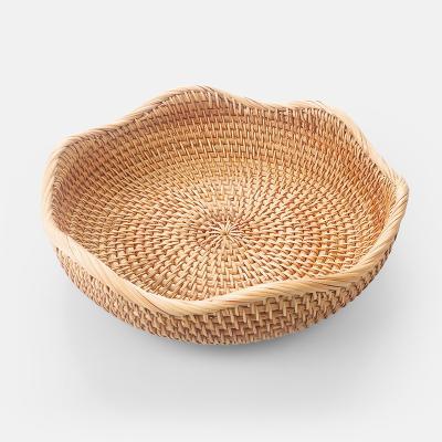 China Sustainable Handmade Round Bread Basket Small Amazon Rattan Basket Set For Serving Dinner for sale