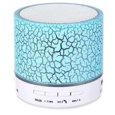 China Factory Price Wireless Led Light BT FM Wireless Speaker With Crack for sale