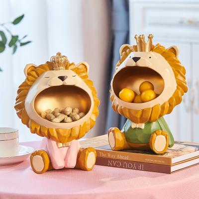 China Lucking Room Decoration Classic Elegant Luxury Resin Statue Storage Ornaments Bedroom Home Table Accessories Living Room Decor Creative Gift for sale