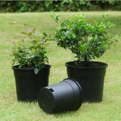 China Europe Black Gallon Pot Black Water Nursery Pot Side Leak 1.5 Gallon Pot for sale