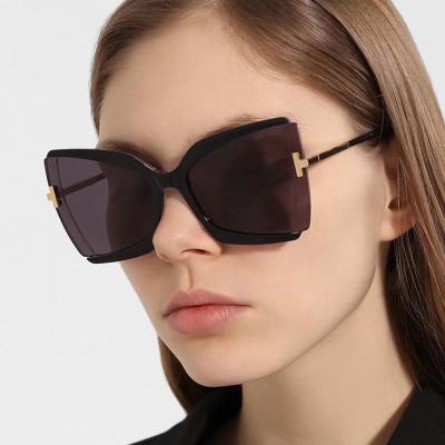 China Fashion Sunglasses 2022 New Fashion Women Big Frame Butterfly Cat Eye Sunglasses Ladies Glass Sun Glasses for sale