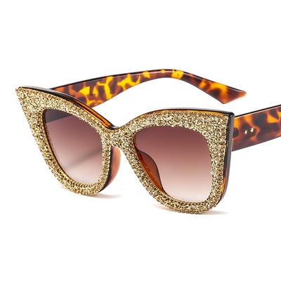 China Luxury Rhinestone Cat Eye Sunglasses For Women Rhinestone Cat Eye Sun Glasses Sun Glasses for sale