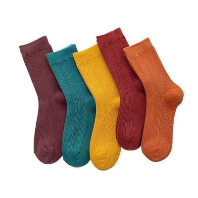 China Autumn winter new style unisex design woolen socks manufacturer antibacterial cheap warm soft cotton socks for sale