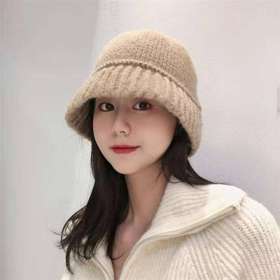 China COMMON high quality soft winter vintage warm feel headwear knitted beanie custom logo acrylic beanie hat for sale