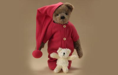 Chine Enfants/chiot adulte d'animal familier d'ours de peluche de Noël de cadeau 38CM utilisant une robe rouge à vendre