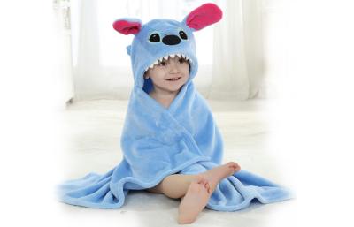 China Cute Animal head flannel fleece Baby Plush blankets of applique embroidery for sale