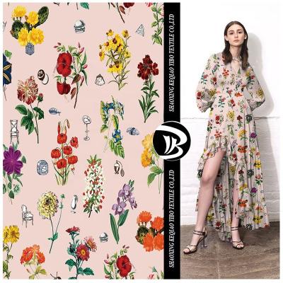 China Latest Design Chiffon Anti-Static Copyright Printing Digital Fabric For Summer Dress for sale