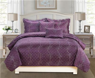 China Embroidery Quilts with Sequins Egyptian Cotton Touch Brushed Microfiber Fabric Filling Polyester for sale